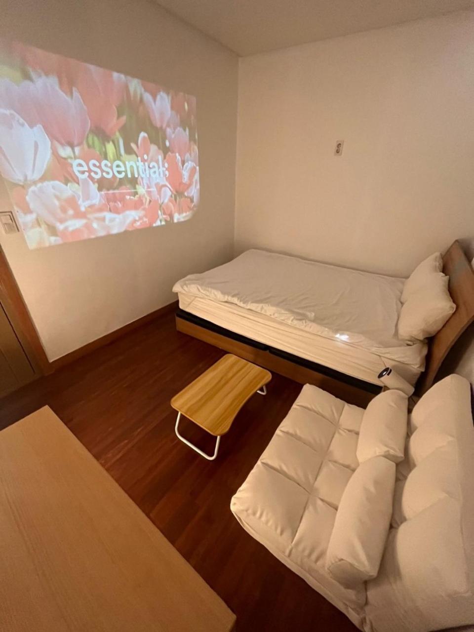Rgb Guesthouse Jeonju Extérieur photo