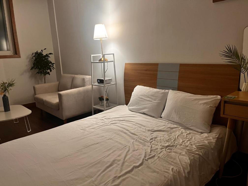 Rgb Guesthouse Jeonju Extérieur photo